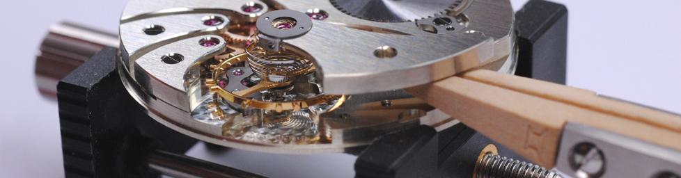 صناعة الساعات