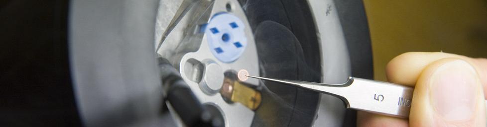 ラボラトリー|R&D|バイオロジー